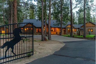 69255 Crooked Horseshoe Road, Sisters, OR 97759 - Photo 1