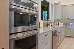 69255 Crooked Horseshoe Rd, Sisters, OR 97759 - Photo 43