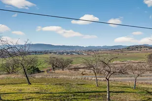 3320 North Foothill Road, Medford, OR 97504 - Photo 77