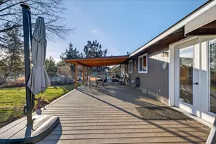 3940 NE Zamia Ave, Redmond, OR 97756 - Photo 37