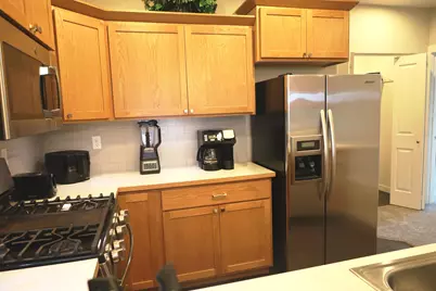 2474 NW Kingwood Avenue, Redmond, OR 97756 - Photo 9