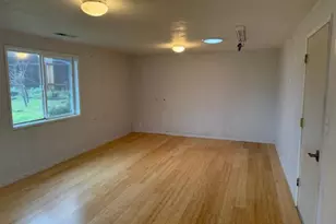 2473 Corona Ave, Medford, OR 97504 - Photo 11