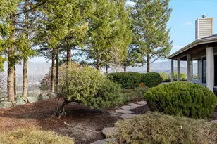 3601 Campus View Dr, Grants Pass, OR 97527 - Photo 9