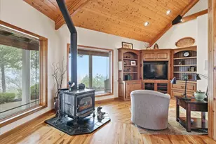 3601 Campus View Dr, Grants Pass, OR 97527 - Photo 19