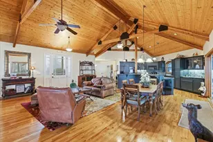 3601 Campus View Dr, Grants Pass, OR 97527 - Photo 15