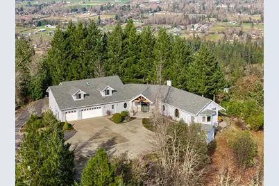 3601 Campus View Drive, Grants Pass, OR 97527 - Photo 7