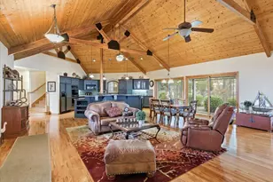 3601 Campus View Dr, Grants Pass, OR 97527 - Photo 15