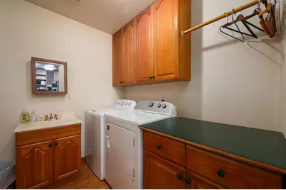 51577 Ash Road, La Pine, OR 97739 - Photo 17