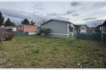 650 Hedy Jayne, Medford, OR 97501 - Photo 21