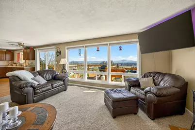 6251 Ventura Lane, Central Point, OR 97502 - Photo 9