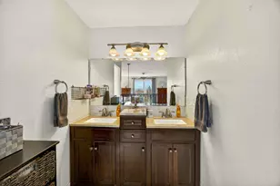 6251 Ventura Ln, Central Point, OR 97502 - Photo 29