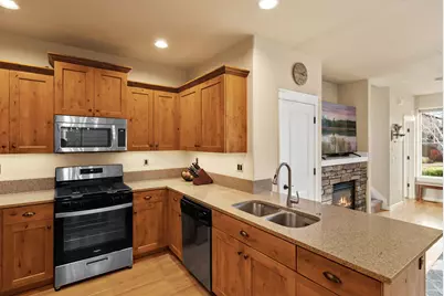 20760 NE Smoke Stack Lane, Bend, OR 97701 - Photo 13