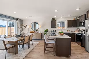 247 Darlington St, Medford, OR 97501 - Photo 5