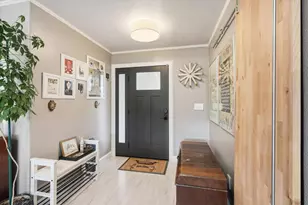 2074 SE Kayleigh Way, Grants Pass, OR 97526 - Photo 5