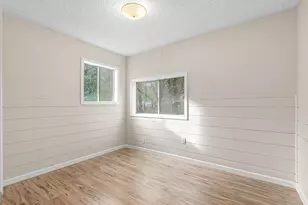 180 Long Acres Rd, Grants Pass, OR 97527 - Photo 17