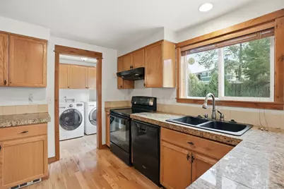 2500 NW Summerhill Drive, Bend, OR 97703 - Photo 13