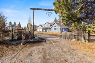 44220 Cowboy Hill Ln, Chiloquin, OR 97624 - Photo 47