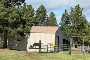 44220 Cowboy Hill Ln, Chiloquin, OR 97624 - Photo 55