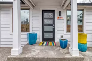 120 NW Sisemore St, Bend, OR 97703 - Photo 5