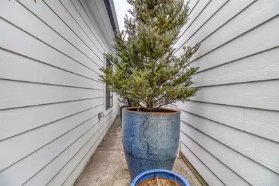 120 NW Sisemore Street, Bend, OR 97703 - Photo 45