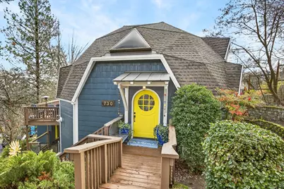 730 Grover Street, Ashland, OR 97520 - Photo 3