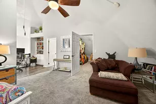 730 Grover St, Ashland, OR 97520 - Photo 29