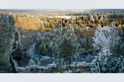 1122 NW Foxwood Place, Bend, OR 97703 - Photo 3