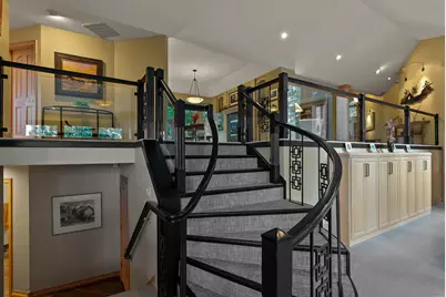 1122 NW Foxwood Place, Bend, OR 97703 - Photo 17