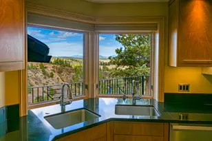 1122 NW Foxwood Pl, Bend, OR 97703 - Photo 25