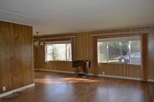 285 Lakeview Dr, Grants Pass, OR 97526 - Photo 7