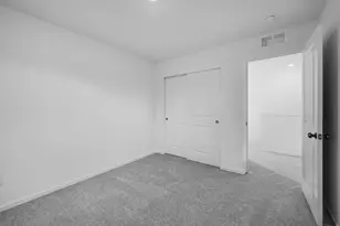 51722 Jubilee Pine Dr, La Pine, OR 97739 - Photo 13