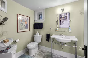 107 NW Drake Rd, Bend, OR 97703 - Photo 41