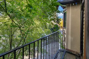 107 NW Drake Rd, Bend, OR 97703 - Photo 27