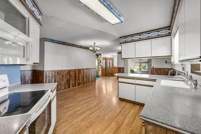 2752 SW Aaron Street, Madras, OR 97741 - Photo 11