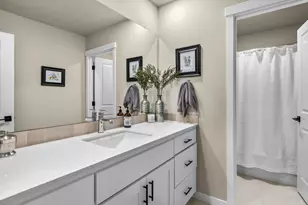 19318 SW Marshmallow Pl, Bend, OR 97702 - Photo 19