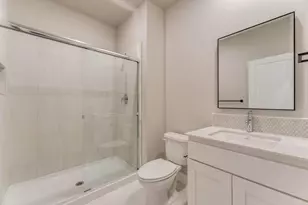 19318 SW Marshmallow Pl, Bend, OR 97702 - Photo 15