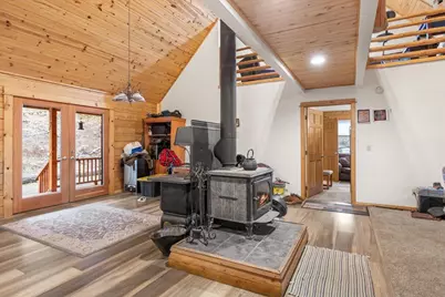 9511 Sterling Creek Road, Jacksonville, OR 97530 - Photo 13