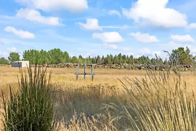 19190 Pinehurst Road, Bend, OR 97703 - Photo 37