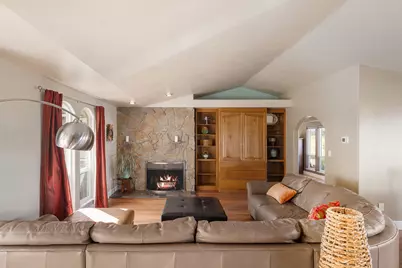 19190 Pinehurst Road, Bend, OR 97703 - Photo 7