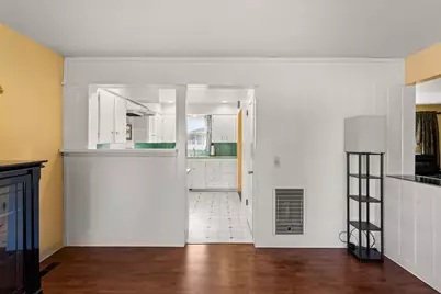 1124 Mt Pitt Avenue, Medford, OR 97501 - Photo 9