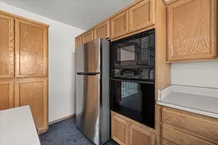 872 Scott Dr, Grants Pass, OR 97527 - Photo 19