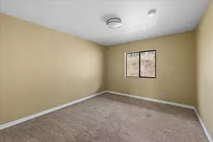 872 Scott Dr, Grants Pass, OR 97527 - Photo 31