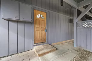 872 Scott Dr, Grants Pass, OR 97527 - Photo 27