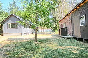 3356 Little Applegate Rd, Jacksonville, OR 97530 - Photo 45