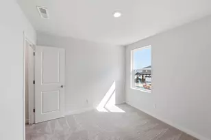 21713 SE Stromboli Ln, Bend, OR 97702 - Photo 29