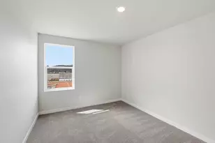 21713 SE Stromboli Ln, Bend, OR 97702 - Photo 25