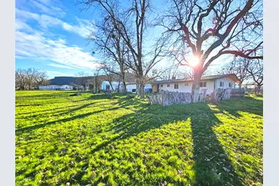 11220 Duggan Road, Central Point, OR 97502 - Photo 1