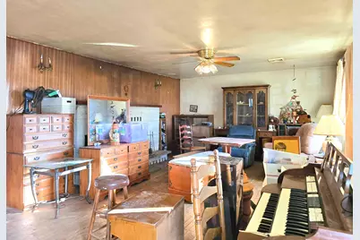 11220 Duggan Road, Central Point, OR 97502 - Photo 5