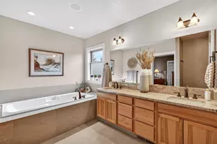 63419 Barton View Pl, Bend, OR 97701 - Photo 19