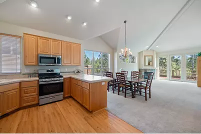 61691 Metolius Drive, Bend, OR 97702 - Photo 3